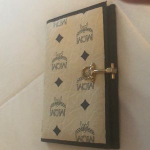 MCM wallet